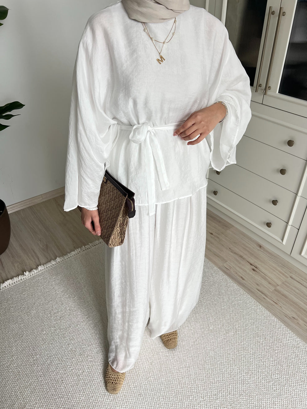 Soft Petal Tie-Waist Set - white