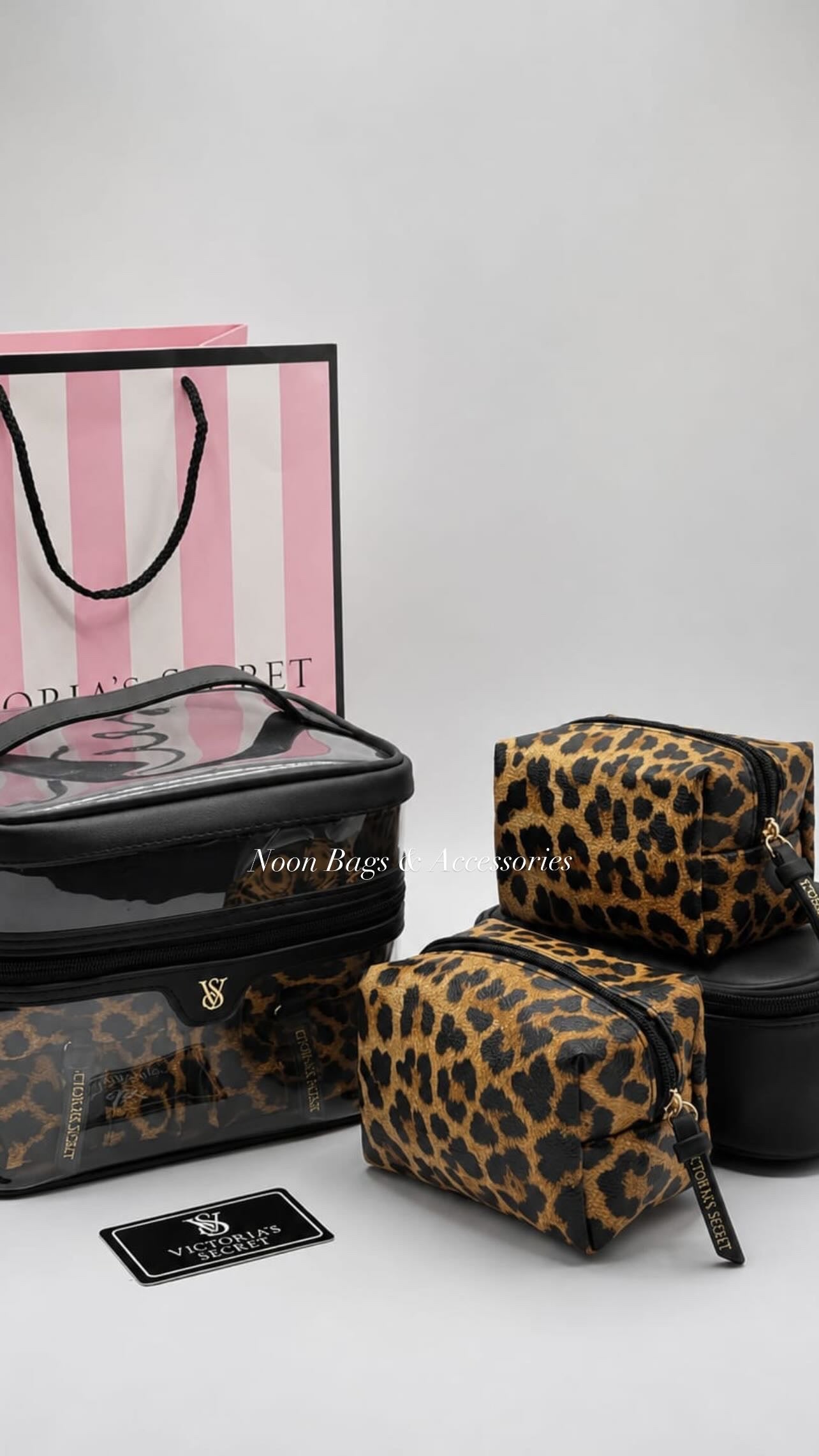 4 in 1 Victoria secrets makeup