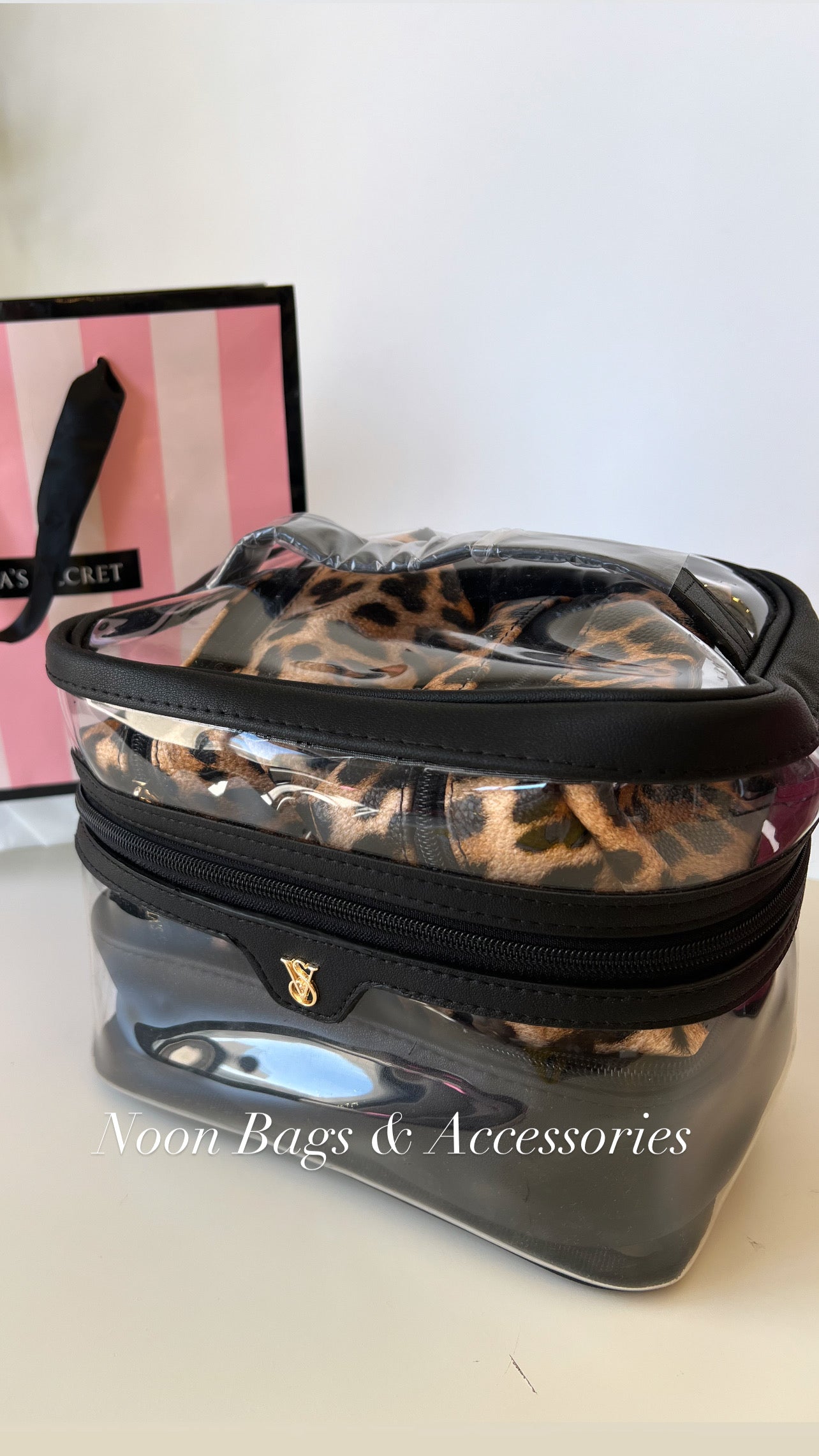 Victoria secrets 4 in 1 makeup bag