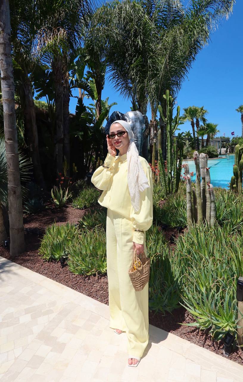 Oversized puff shoulder shirt and wide pants