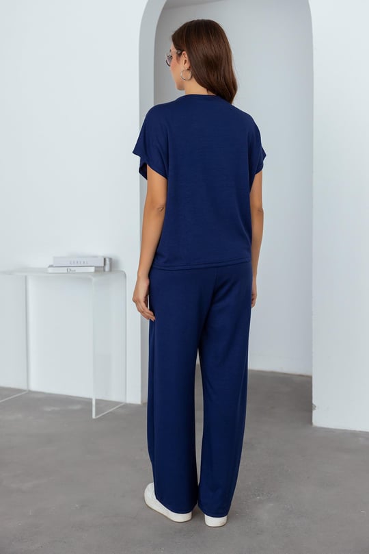 Oysho fabric suit studded with stones