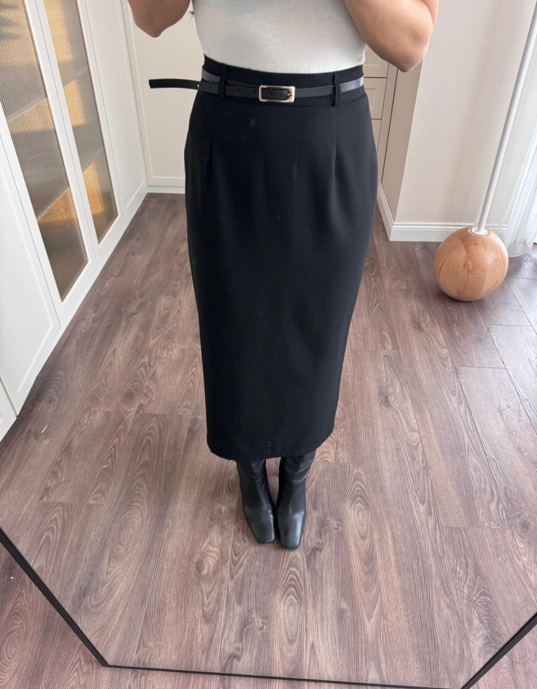 Belted midi skirt