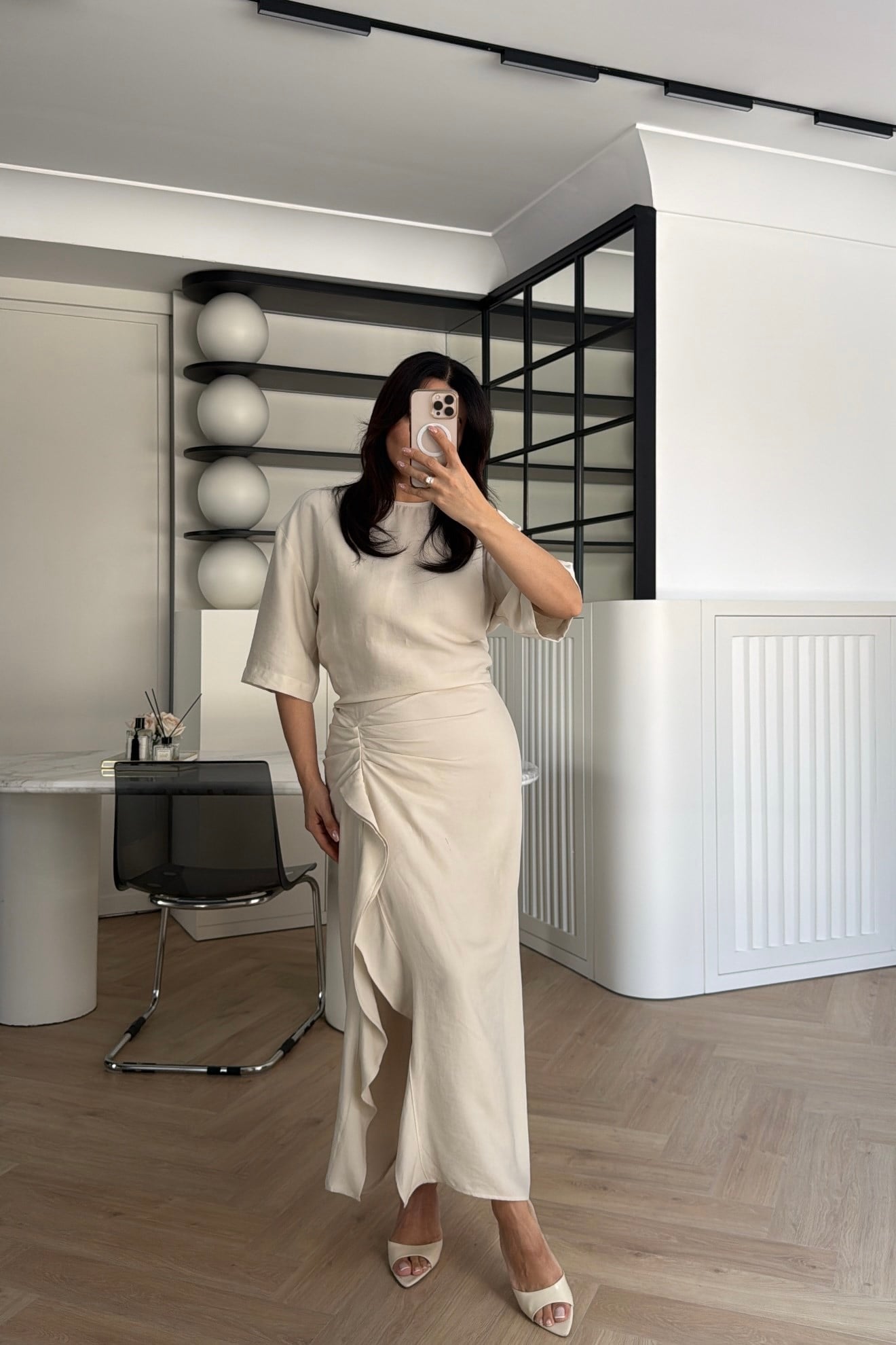 Zr model morley dress with side ruffle details
