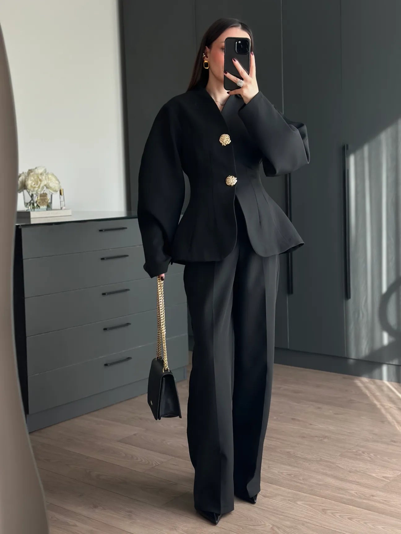 Balloon Sleeve waist-fitted pleated suit