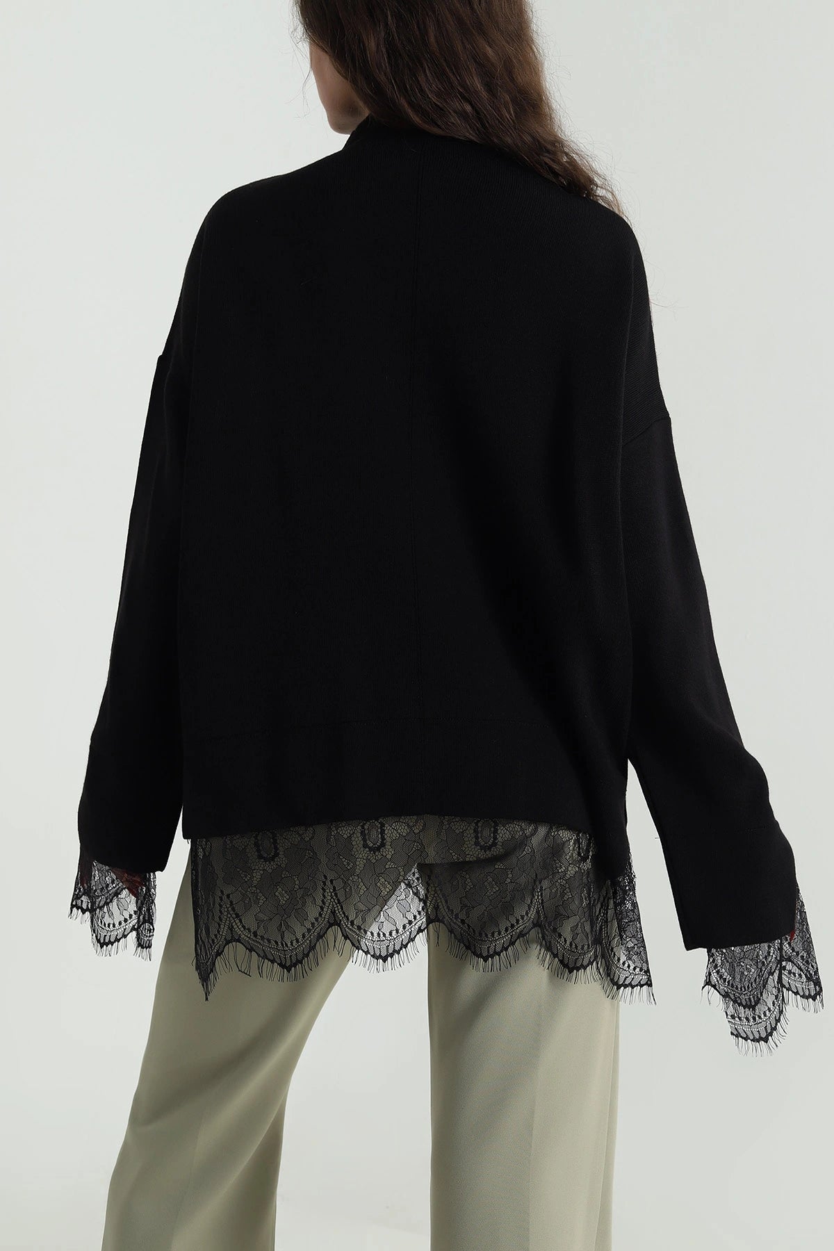 Lace Detail Knitwear - black