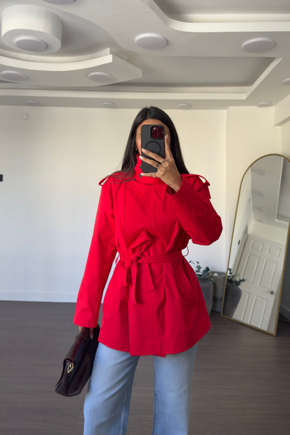 Gabardine fabric high collar Belted trenchcoat - red