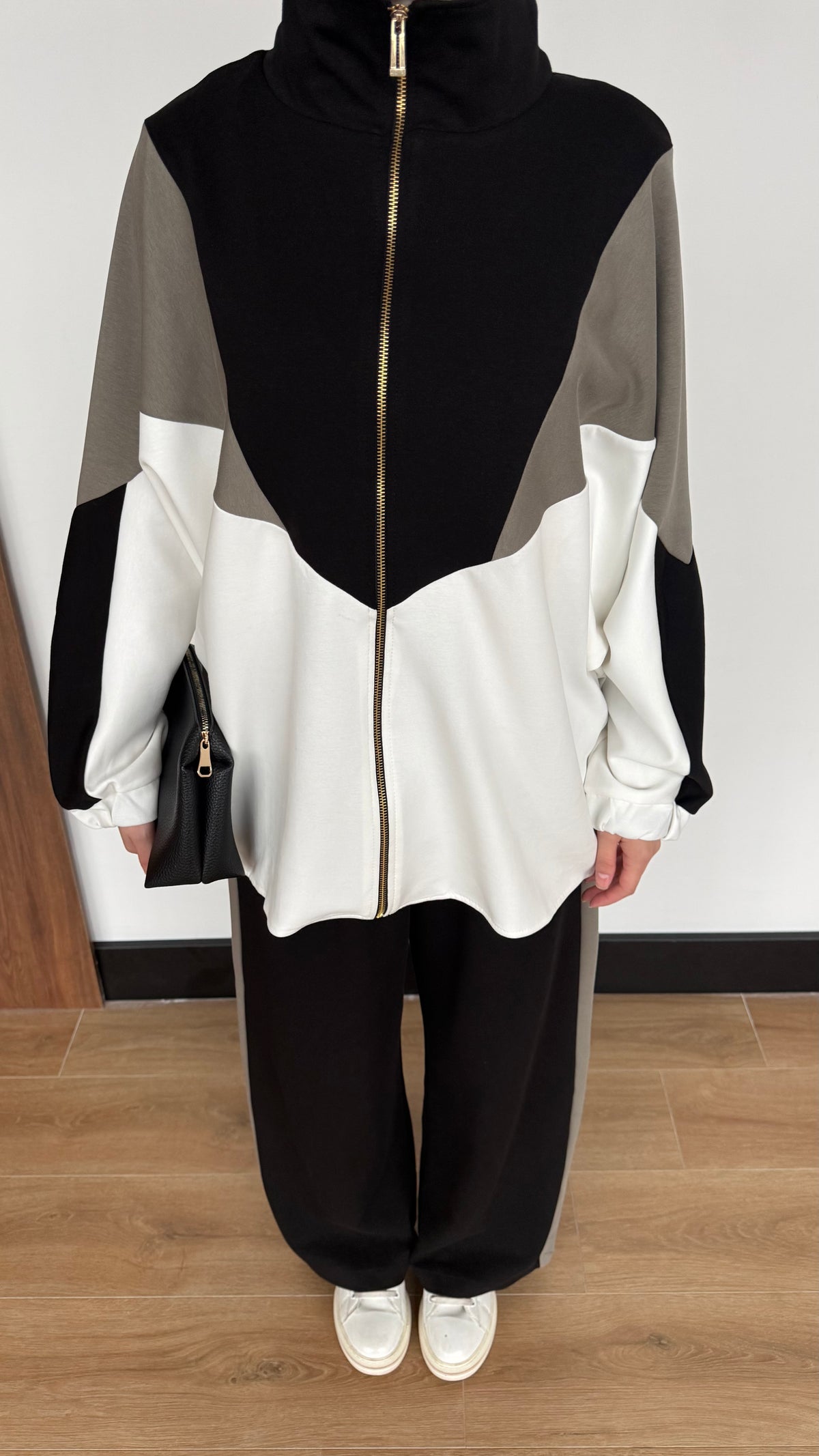 Contrast Panel Zip-Up Jacket & Wide-Leg Pants Set
