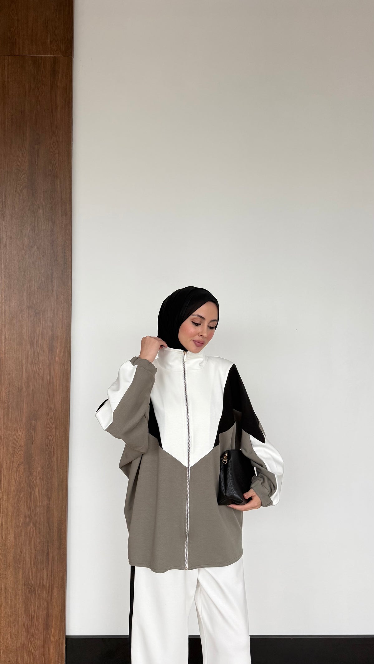 Contrast Panel Zip-Up Jacket & Wide-Leg Pants Set