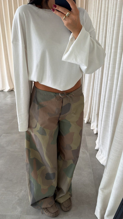 Drawstring Camouflage Wide-Leg Pants
