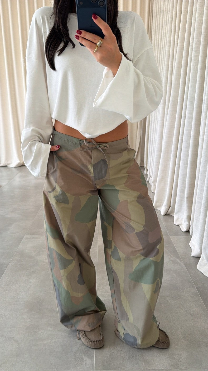 Drawstring Camouflage Wide-Leg Pants