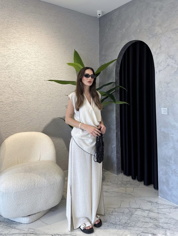 Wrapped linen set with belt