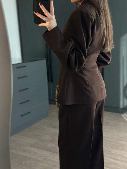 Balloon Sleeve waist-fitted pleated suit