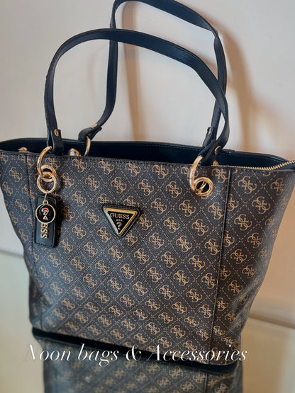 Guess large tote bag