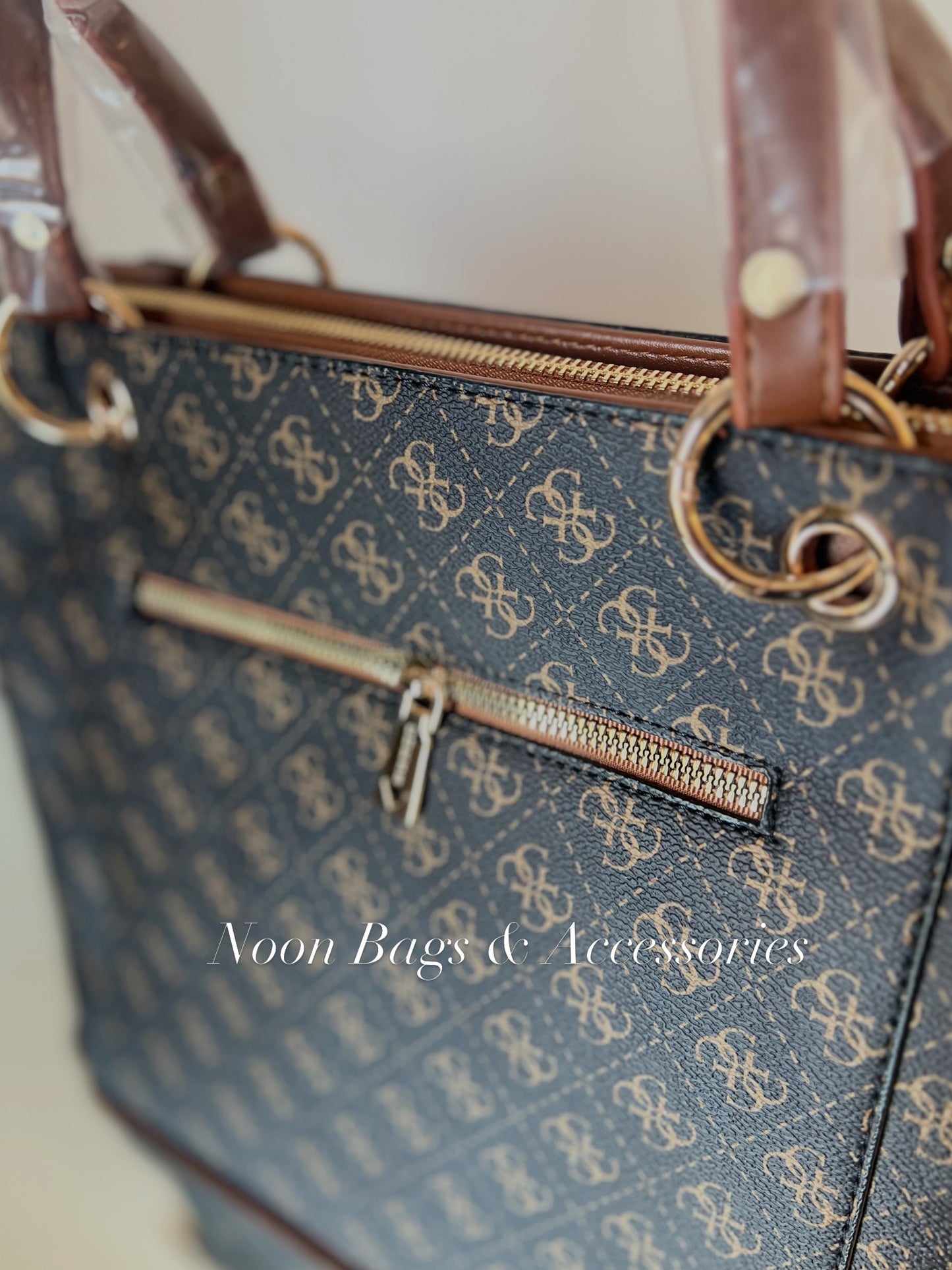 Guess large tote bag