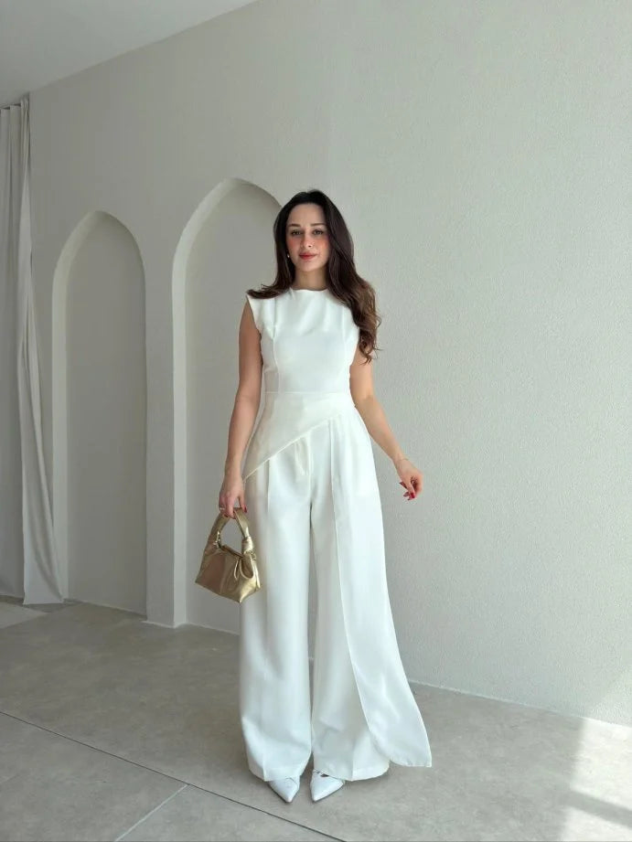 Tulle Detail, Asymmetrical Cut, white Set