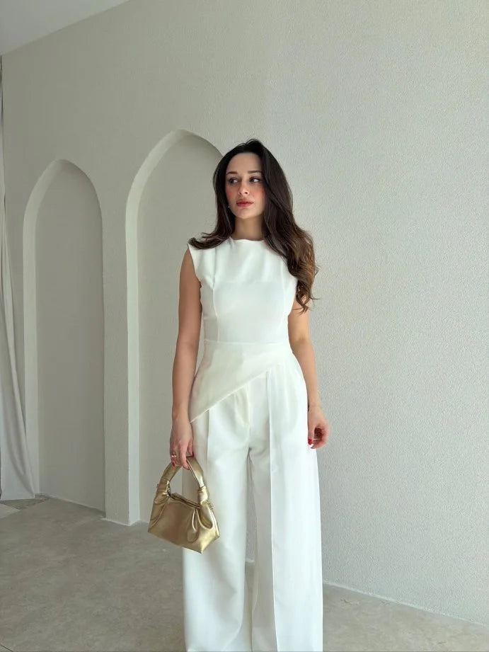Tulle Detail, Asymmetrical Cut, white Set