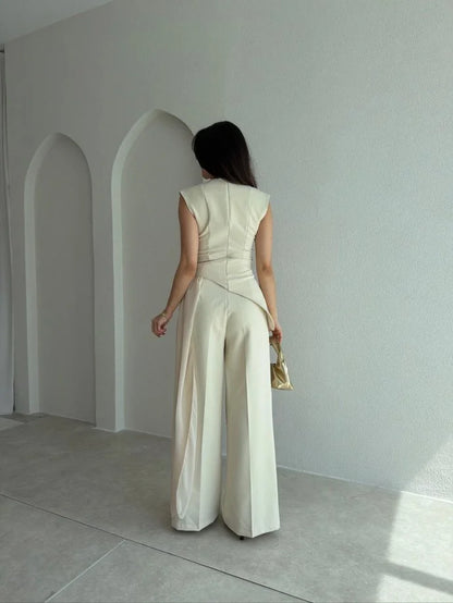 Tulle Detail, Asymmetrical Cut, beige Set