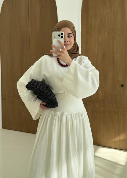 Wide sleeve blouse, High-waisted skirt with flowy silhouette Two-Piece Set - white