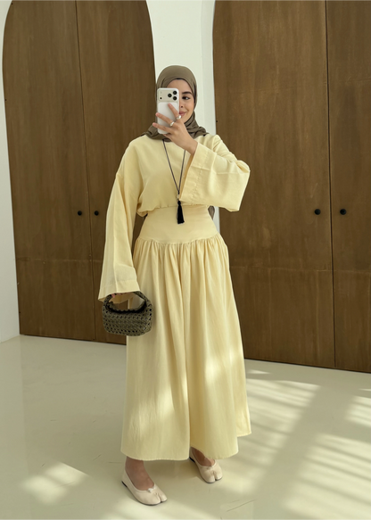 Wide sleeve blouse, High-waisted skirt with flowy silhouette Two-Piece Set - yellow