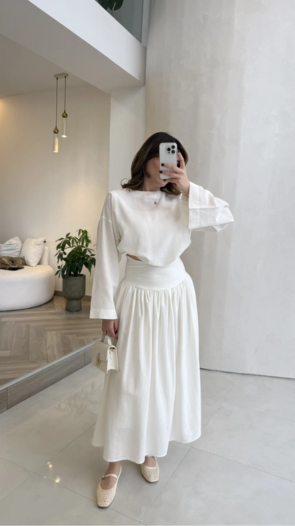 Wide sleeve blouse, High-waisted skirt with flowy silhouette Two-Piece Set - white