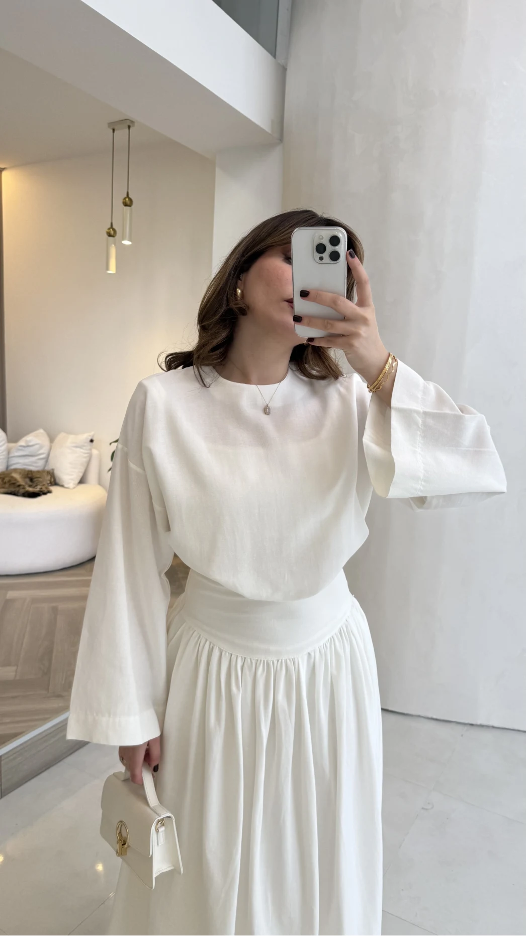 Wide sleeve blouse, High-waisted skirt with flowy silhouette Two-Piece Set - white