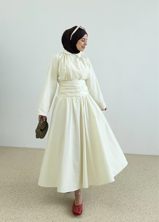 Premium Two-Piece Set Featuring a Waist-Fitting Maxi Skirt and Adjustable-Cuff Sleeve shirt - Vanilla