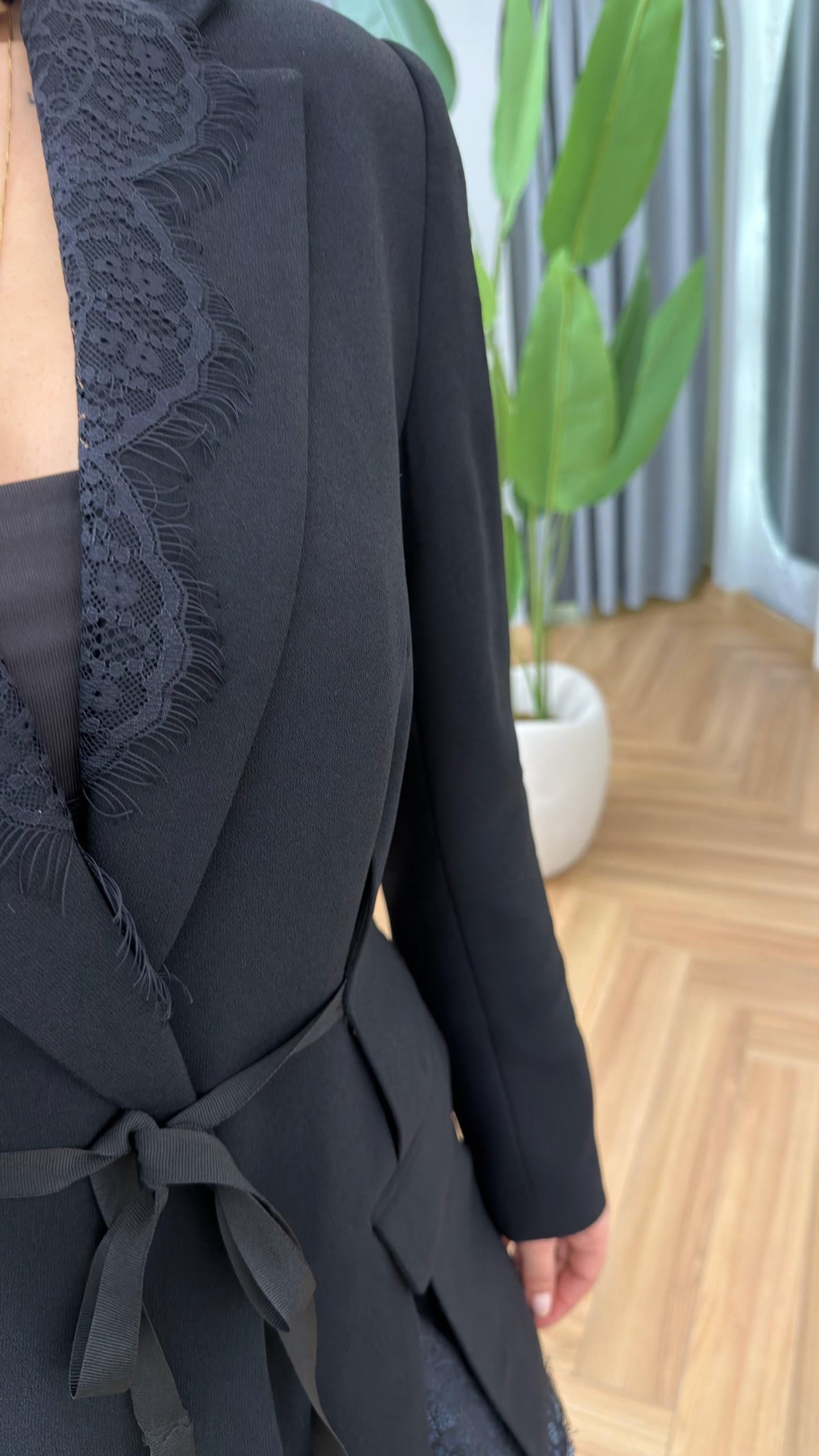 Lace-trimmed Black Premium blazer with belt