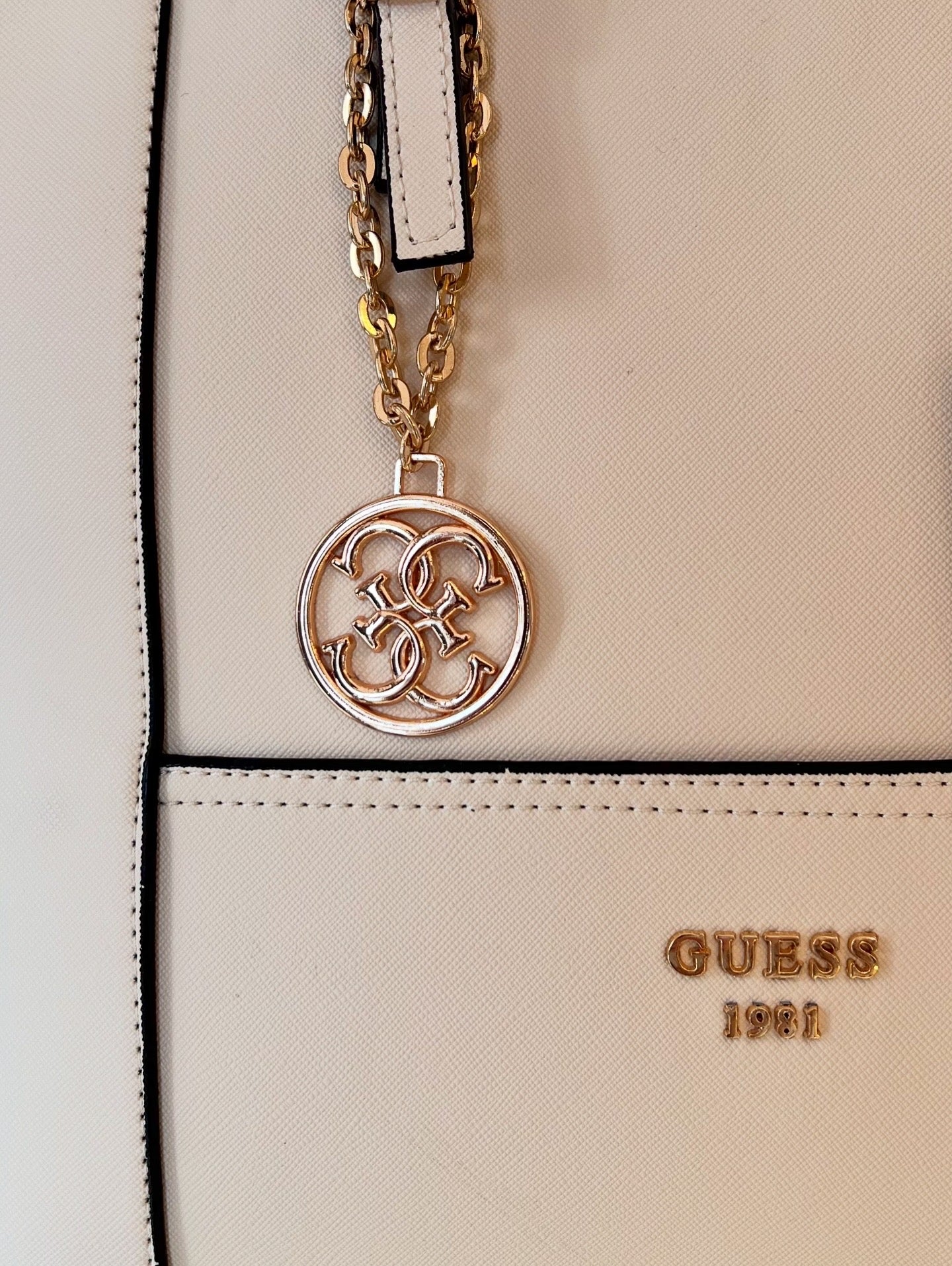 Guess large tote bag