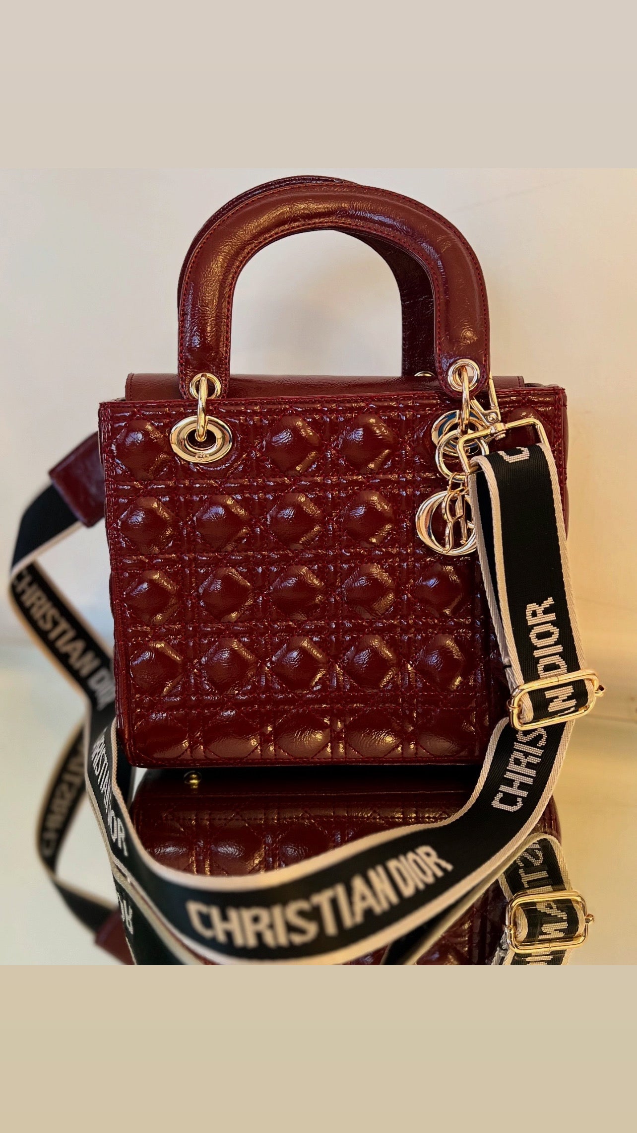 Lady Dior medium size