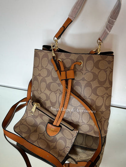 Coach  bucket small size