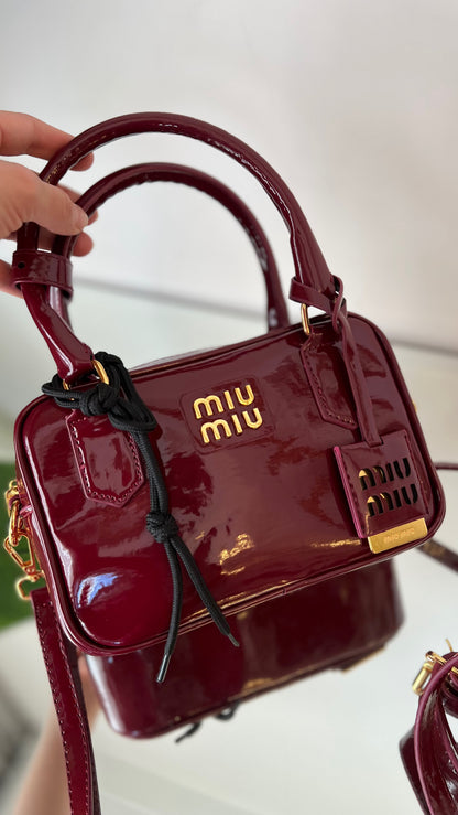 Miumiu adventure small size