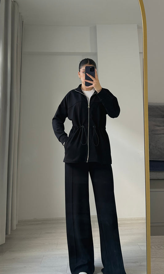 Oysho Long jacket with adjustable waist, high collar and soft-touch modal Straight-leg trousers with crease