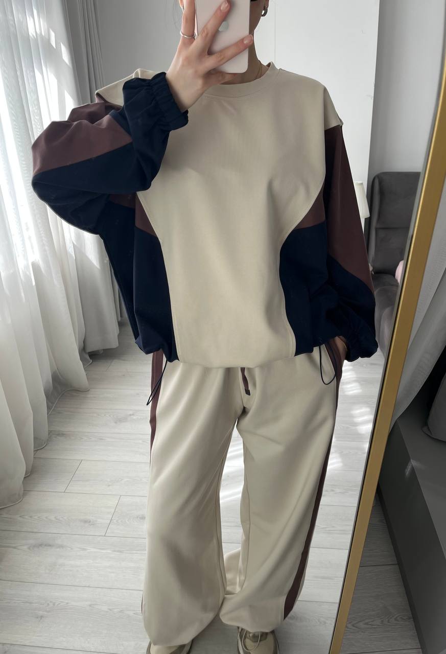 Premium quality contrast Color Block Sweatshirt & Wide-Leg Pants tracksuit - beige