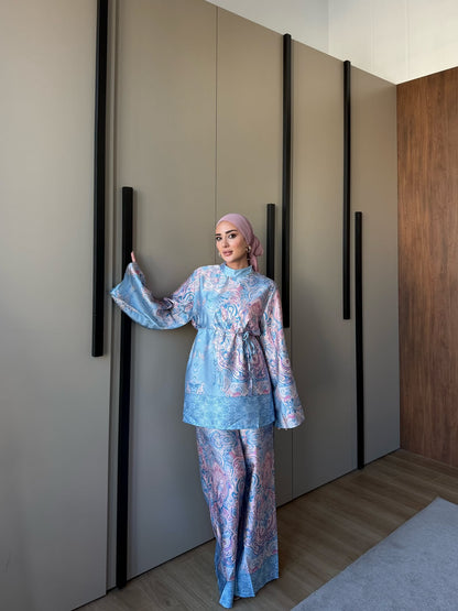 Printed satin set