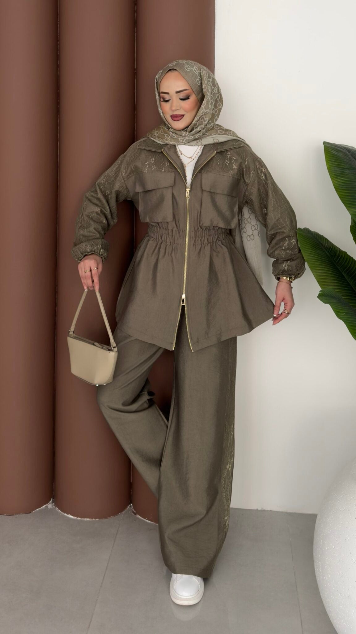 Gold zipper jacket with lace details co-ord set - olive green