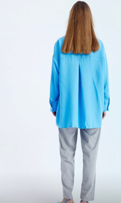 Silky fabric double pocket shirt