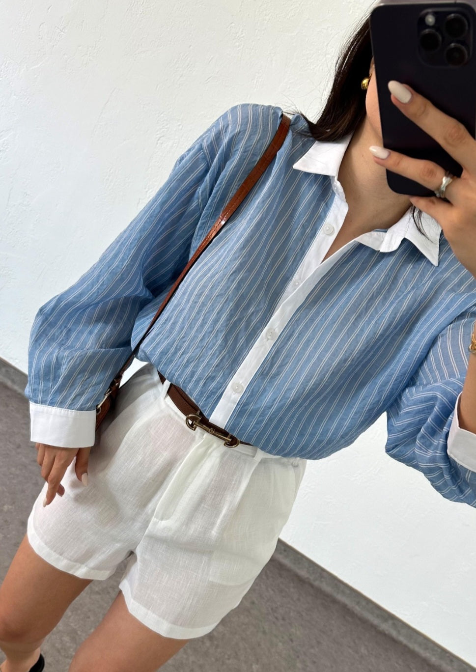 Striped shirt with white collar