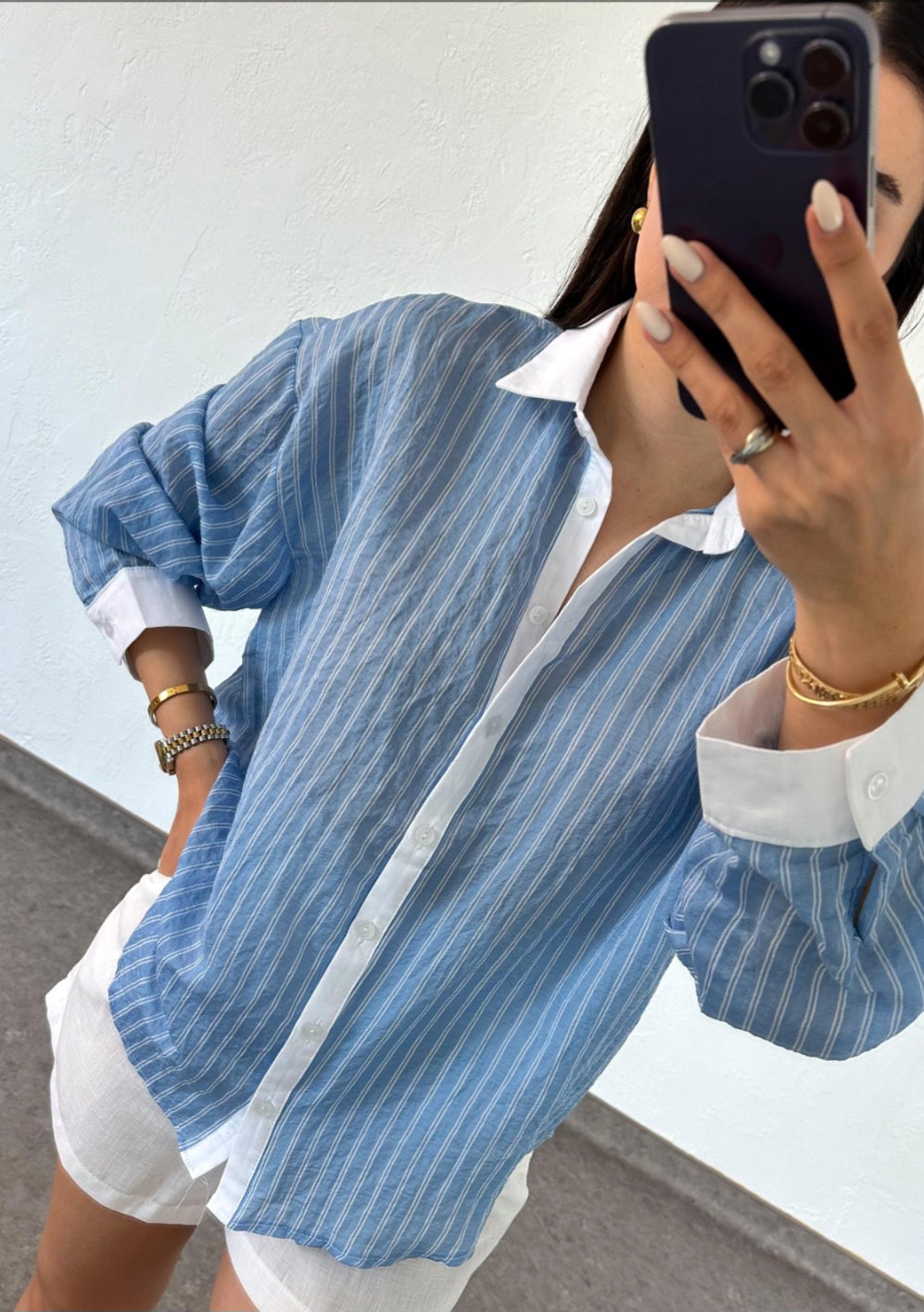 Striped shirt with white collar
