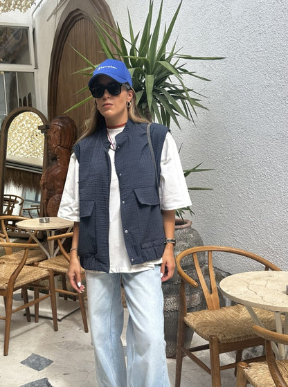 Capitone vest