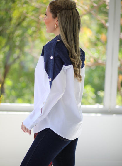 Poplin shirt with jeans details