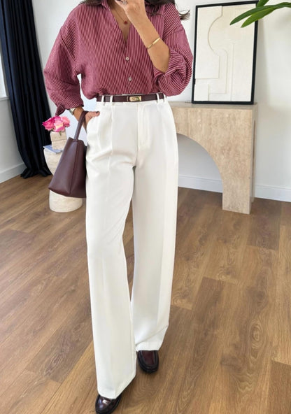 Wide-leg trouser with pleats