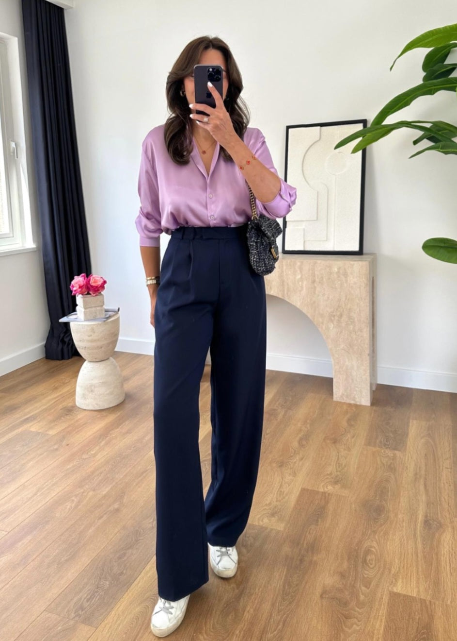 Wide-leg trouser with pleats