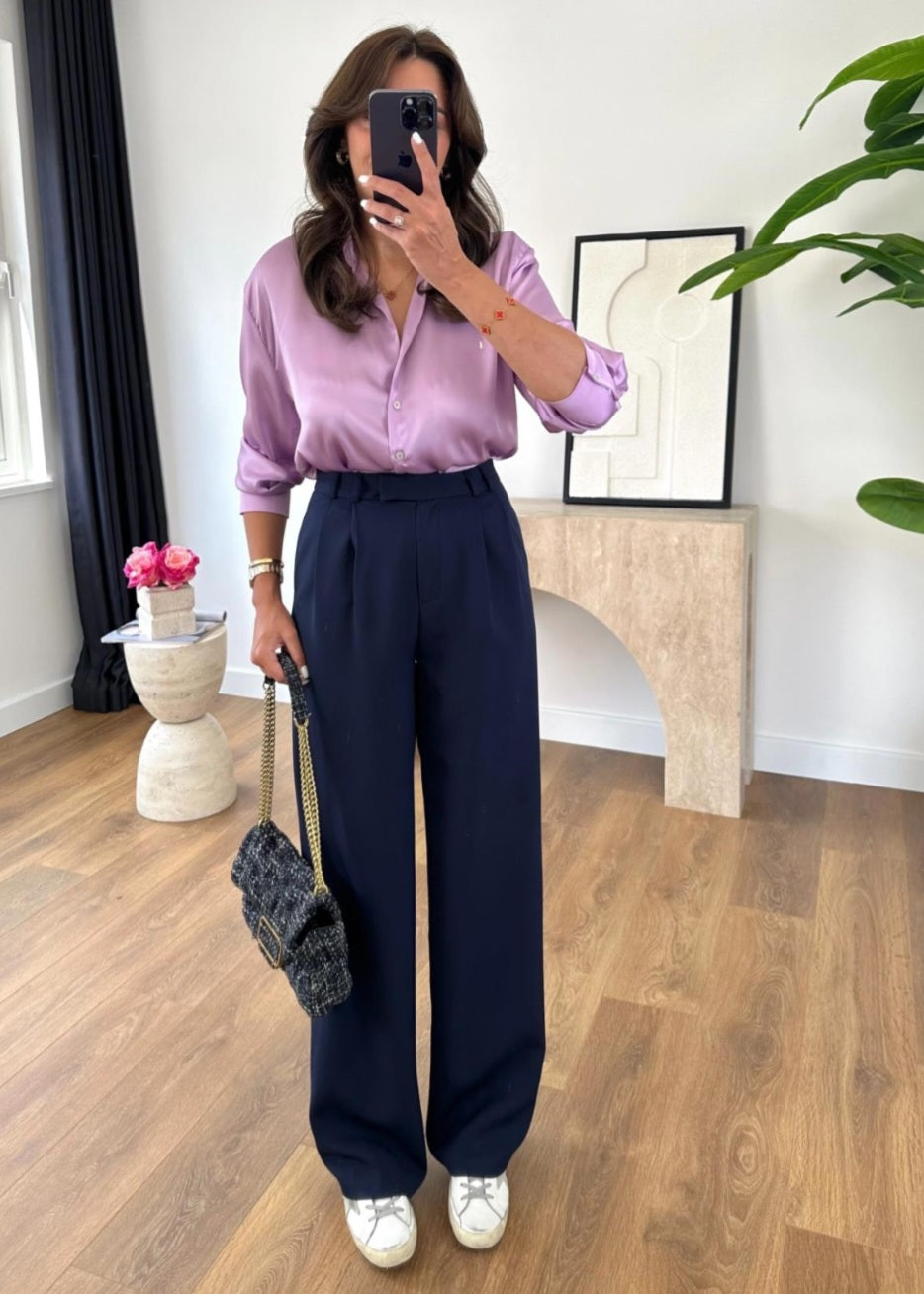 Wide-leg trouser with pleats