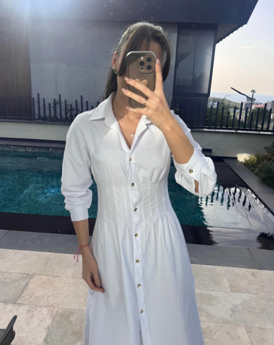 gold buttons Poplin dress Featuring pleats at the waist