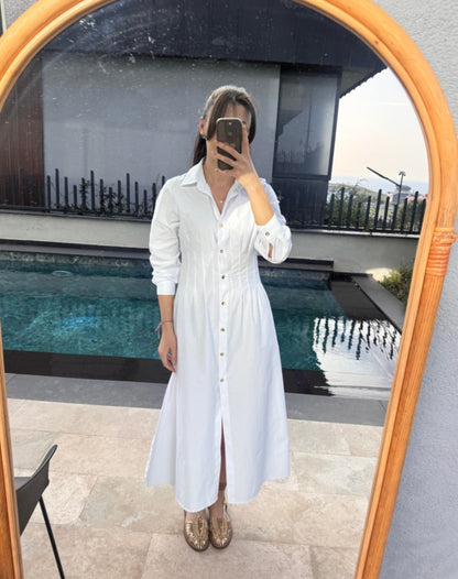 gold buttons Poplin dress Featuring pleats at the waist