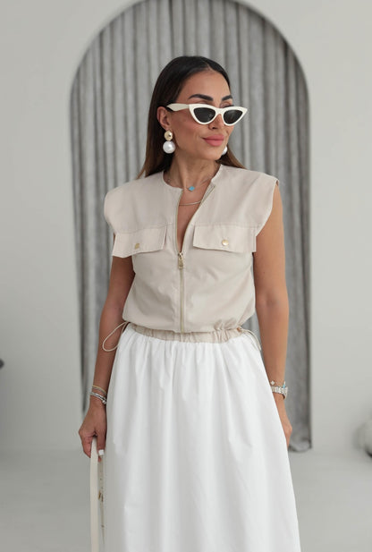 Sleeveless contrast dress