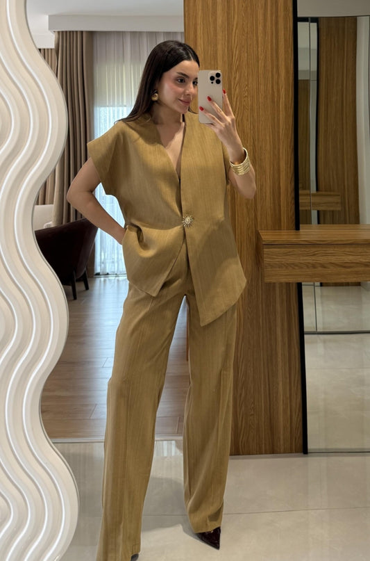 Sleeveless linen set