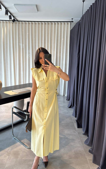 ZR model linen dress