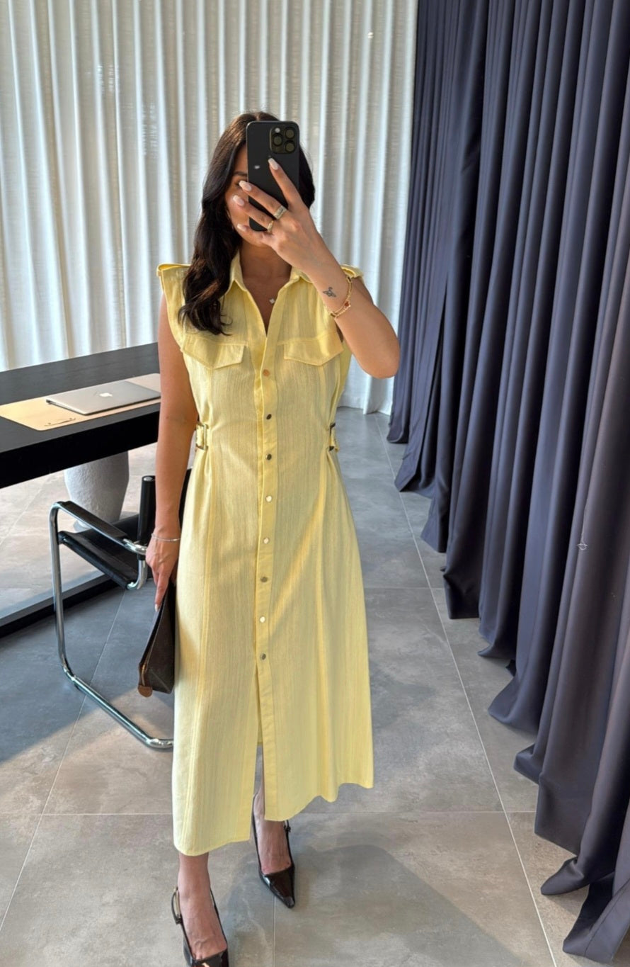 ZR model linen dress