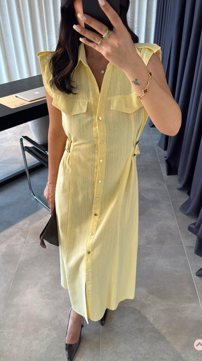 ZR model linen dress